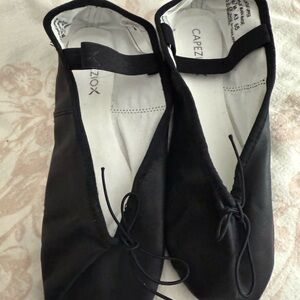 Capezio Women's Black Dance Flats